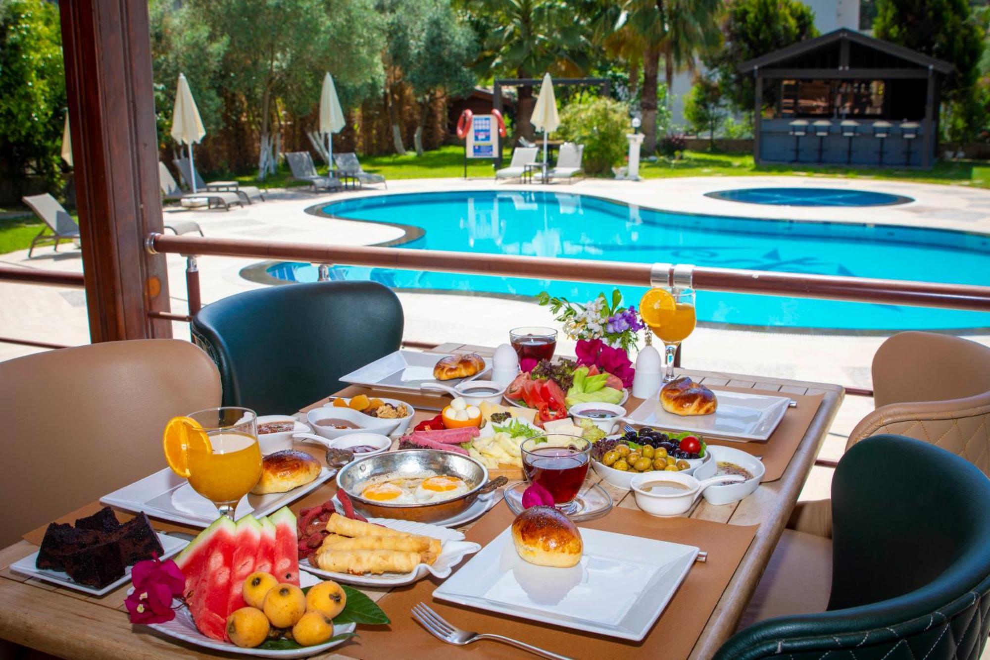 Mesken Inn Hotel Göcek Exterior foto